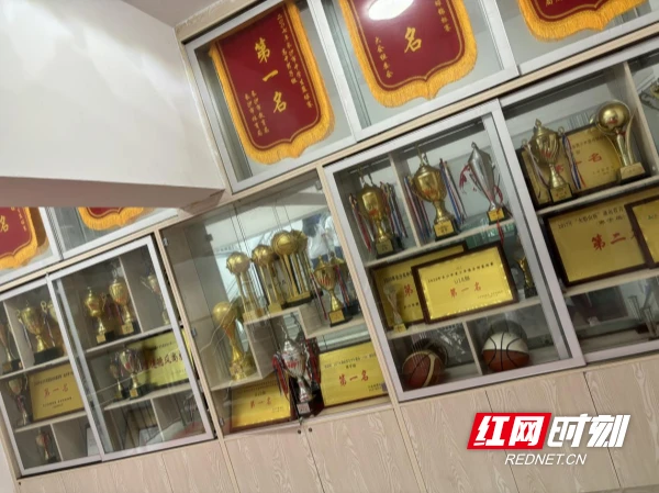为什么篮球后卫需要特别的体能训练_0