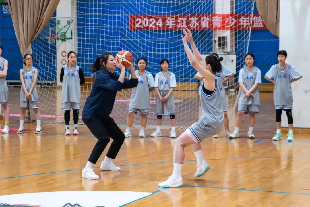 业余篮球爱好者如何通过社交平台提升声誉_1
